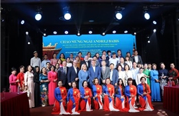 Nối dài nhịp cầu Việt Nam - Séc