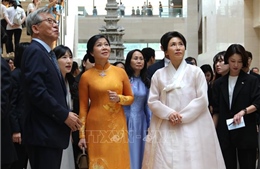 Phu nhân Tổng Bí thư thăm Bảo tàng Quốc gia Hàn Quốc
