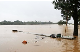 Huế: Lũ trên sông Hương tăng dần, mức xấp xỉ báo động 3