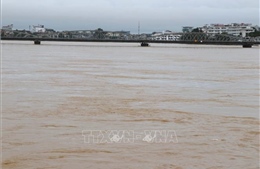 Huế: Hơn 54.600 ngôi nhà bị ngập, hàng chục điểm sạt lở do mưa lũ