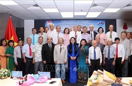 Thắt chặt tình đoàn kết với nhân dân Séc