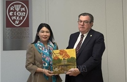 Thúc đẩy hợp tác giữa Việt Nam và vùng Catalonia của Tây Ban Nha