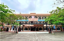 Đề nghị cho thôi việc Chủ tịch Hội đồng trường có hành vi thiếu chuẩn mực ở Ninh Bình