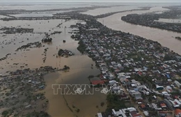 Hơn 12.200 ngôi nhà tại Huế bị ngập lụt