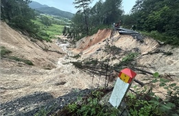 Bộ Xây dựng công bố tình huống khẩn cấp về thiên tai trên đường đèo Mimosa
