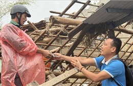 Hỗ trợ kinh phí giúp đồng bào miền Trung và Tây Nguyên sớm vượt qua khó khăn