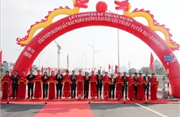 Thanh Hóa: Thông xe kỹ thuật dự án cầu dây văng vượt đường sắt Bắc - Nam