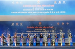 Phó Thủ tướng Bùi Thanh Sơn thực hiện nghi thức khởi công dự án liên quan đường sắt Lào Cai - Hà Nội - Hải Phòng