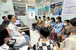 Điều trị HIV cho trẻ em - Bài 1: Nơi hồi sinh, mở lối tương lai