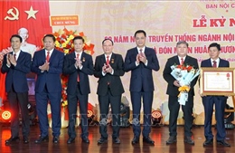 Ban Nội chính Thành ủy Đà Nẵng đón nhận Huân chương Lao động hạng Ba