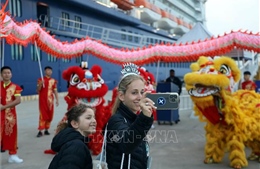 Lượng khách du lịch đến Quảng Ninh tăng cao trong 3 ngày nghỉ Tết Dương lịch