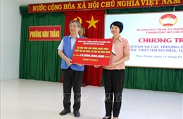 Trao hơn 10 tỷ đồng hỗ trợ Lâm Đồng khắc phục thiệt hại do thiên tai