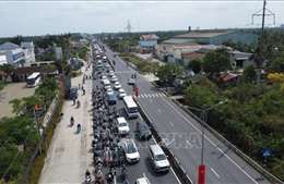 Áp lực giao thông tuyến cao tốc phía Đông hướng đi TP Hồ Chí Minh tăng cao