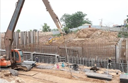 Đẩy nhanh tiến độ các dự án đê điều, công trình thủy lợi khẩn cấp trước mùa mưa lũ