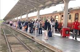 Hải Phòng đón lượng lớn du khách trong ngày đầu nghỉ lễ 30/4