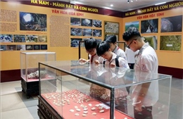 Đưa lịch sử đến gần học sinh bằng hoạt động trải nghiệm