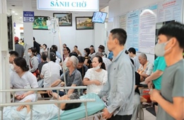 Nắng nóng cực đoan tiềm ẩn nguy cơ suy thận cấp do mất nước