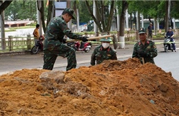 Chiến dịch 500 ngày đêm: Bóc tách hơn 1.000 m3 đất khu vực nghi có mộ liệt sĩ tập thể để khảo sát