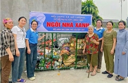 Những 'ngôi nhà xanh' gieo mầm hạnh phúc từ rác thải