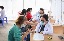Khám sức khỏe miễn phí định kỳ: Xây 'lá chắn' bảo vệ sức khỏe cộng đồng