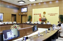 Giảm thuế cần đi đôi với tạo thuận lợi trong phương thức nộp thuế