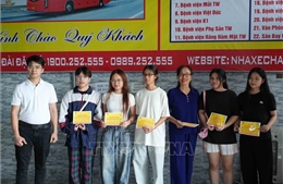 Chuyến xe 0 đồng 'chở' ước mơ đến giảng đường