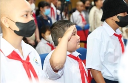 Lễ khai giảng đặc biệt của trẻ em mắc bệnh hiểm nghèo tại Thành phố Hồ Chí Minh​
