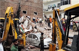 Gia tăng số người thiệt mạng trong vụ sập tòa nhà tại New Delhi