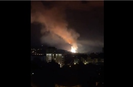 Nhà máy đạn Serbia cháy nổ giữa đêm, người dân tháo chạy khỏi nhà