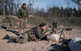 Washington Post tiết lộ hai khó khăn lớn của Ukraine trong cuộc phản công mùa xuân
