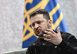 Tổng thống Ukraine cách chức một loạt quan chức cơ quan an ninh