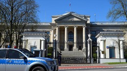 Ba Lan tịch thu toàn bộ tiền trong tài khoản của Đại sứ quán Nga