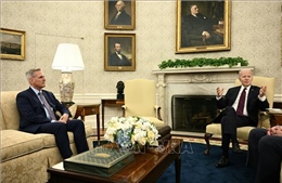 Tổng thống Biden và Chủ tịch Hạ viện chưa đạt được thỏa thuận trần nợ công