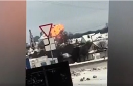 Video máy bay chở 65 tù binh Ukraine lao xuống đất, bốc cháy dữ dội