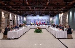 Tổng thống Ukraine sẽ thành lập nhóm đàm phán thường trực với Nga