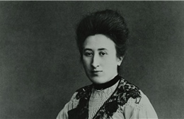 Rosa Luxemburg – Thanh kiếm sắc bén, ngọn lửa sống của cách mạng