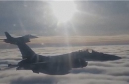 Ukraine công bố video chiến đấu cơ F-16 bắn hạ UAV Nga