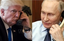 Tổng thống Trump thông báo đang điện đàm với Tổng thống Putin
