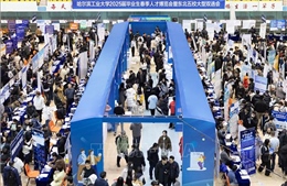 Thách thức chưa từng có với thị trường lao động Trung Quốc