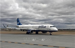 Máy bay JetBlue gần Venezuela suýt va chạm với máy bay của Không quân Mỹ