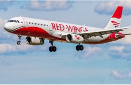 Máy bay Nga chở 425 người hạ cánh khẩn do cháy động cơ