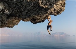 Những kỳ tích không tưởng của thiên tài leo núi Alex Honnold - Kỳ cuối