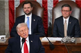 Tổng thống Trump thông báo Mỹ đã nhận hơn 80 triệu thùng dầu từ Venezuela