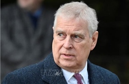 Điểm tên những người bị bắt giữ và từ chức sau khi hồ sơ Epstein được công bố