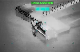 Mỹ công bố video phá hủy tàu rải thủy lôi của Iran