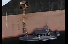 Iran công bố video bắt giữ tàu ở eo biển Hormuz