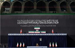 Ba con trai xuất hiện tại lễ tang cố Đại giáo chủ Iran, tân Lãnh tụ tối cao vẫn vắng mặt