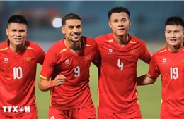 Tuyển Việt Nam tăng 5 bậc, trở lại top 100 thế giới