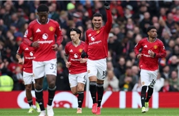 Ngoại hạng Anh: Khốc liệt cuộc đua Top 4