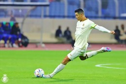 Ronaldo phá kỷ lục thế giới ngay khi ghi bàn đầu tiên cho Al-Nassr